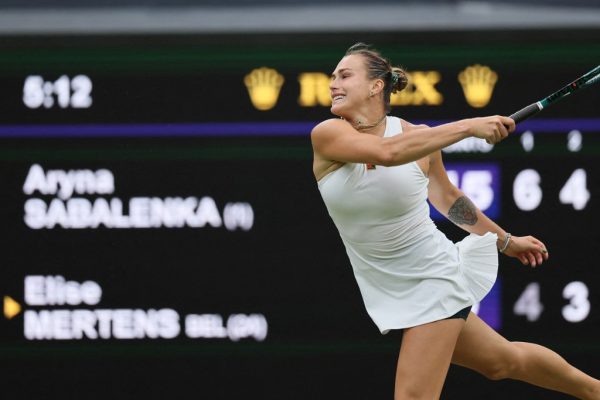 Alcaraz és Szabalenka is negyeddöntős