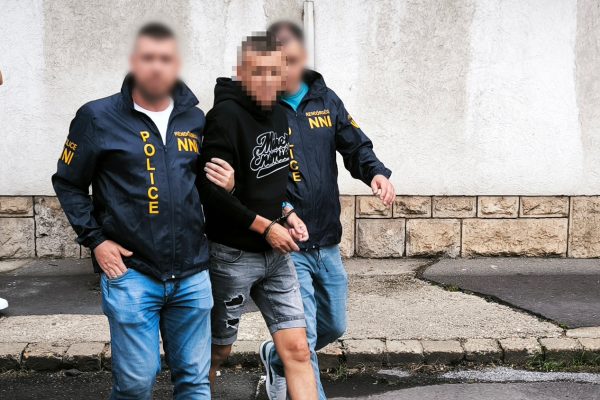 Így kapcsolták le a magyar zsaruk Európa egyik legkeresettebb bűnözőjét