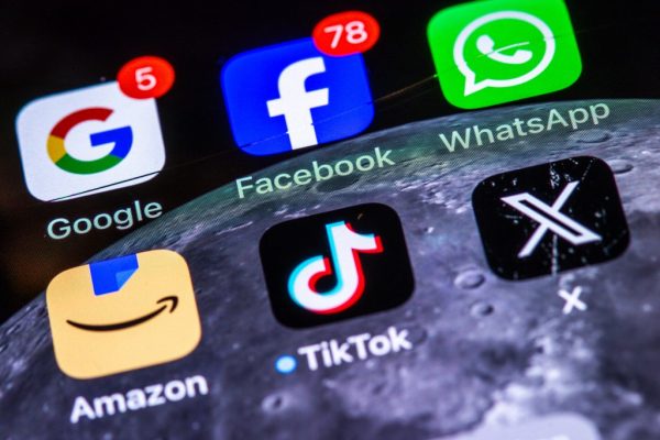 Bajban a Meta és a TikTok?